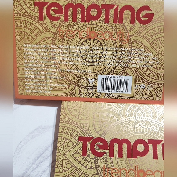 Trend Beauty Tempting 15 Color Eyeshadow Palette - Picture 3 of 3